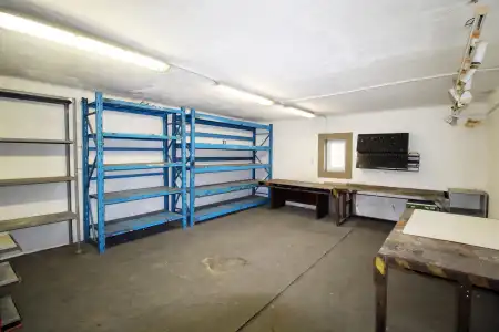 Kiadó raktár, Budapest, X. kerület 1 szoba 180 m² 364 E Ft/hó