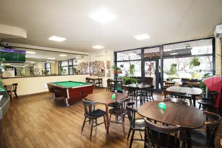 Kiadó üzlet, Budapest, VIII. kerület 2 szoba 160 m² 1.20 M Ft/hó